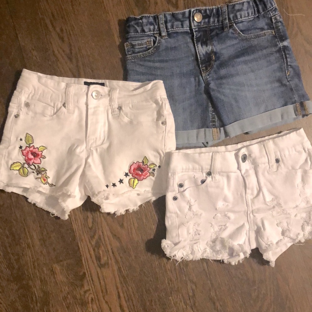 2 pairs of size 7 Jean shorts